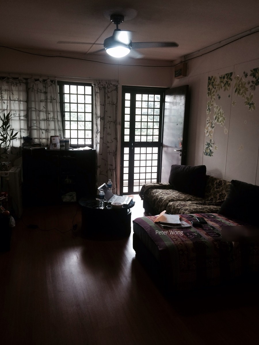 Hougang Avenue 10 thumbnail photo
